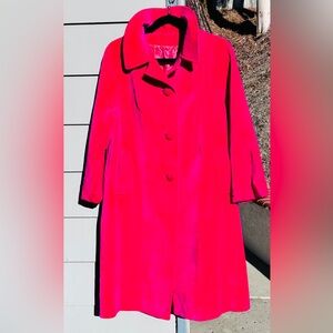 Classic Vintage 1050’s / 1960’s Elegant hot pink, single breasted long Coat,